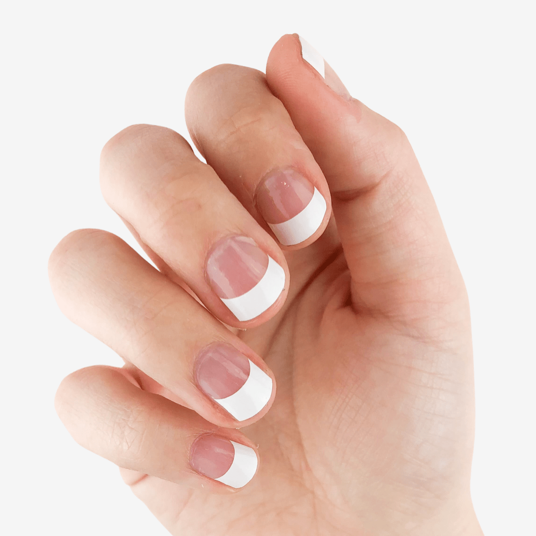 Gel nails. French manicure. Gentle. Natural nails | Gel french manicure, Gel  nails french, French manicure gel nails